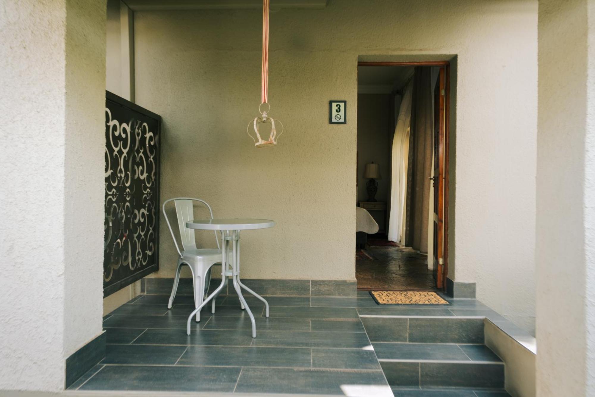 Villa Brocant Guest House Vryburg Esterno foto