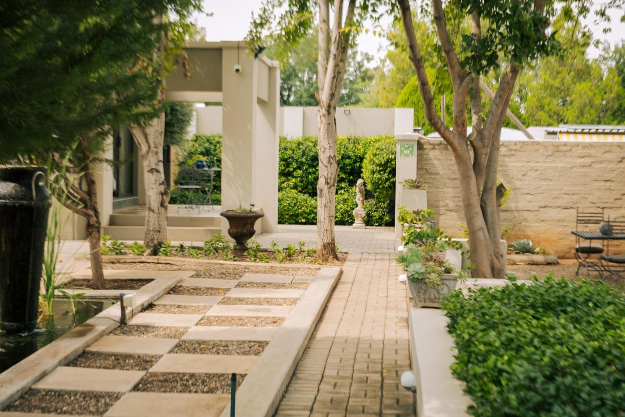 Villa Brocant Guest House Vryburg Esterno foto