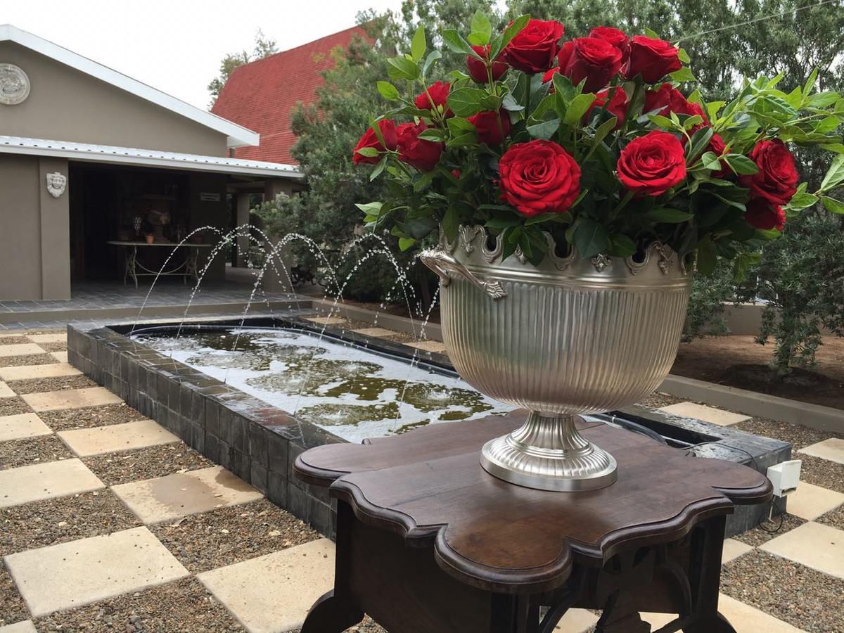 Villa Brocant Guest House Vryburg Esterno foto